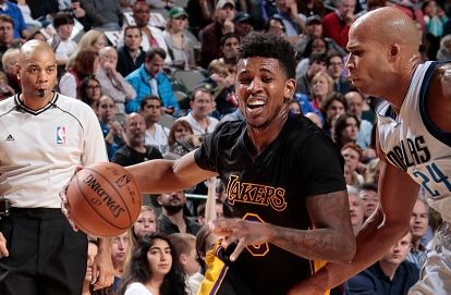 强侧过载 强侧过载