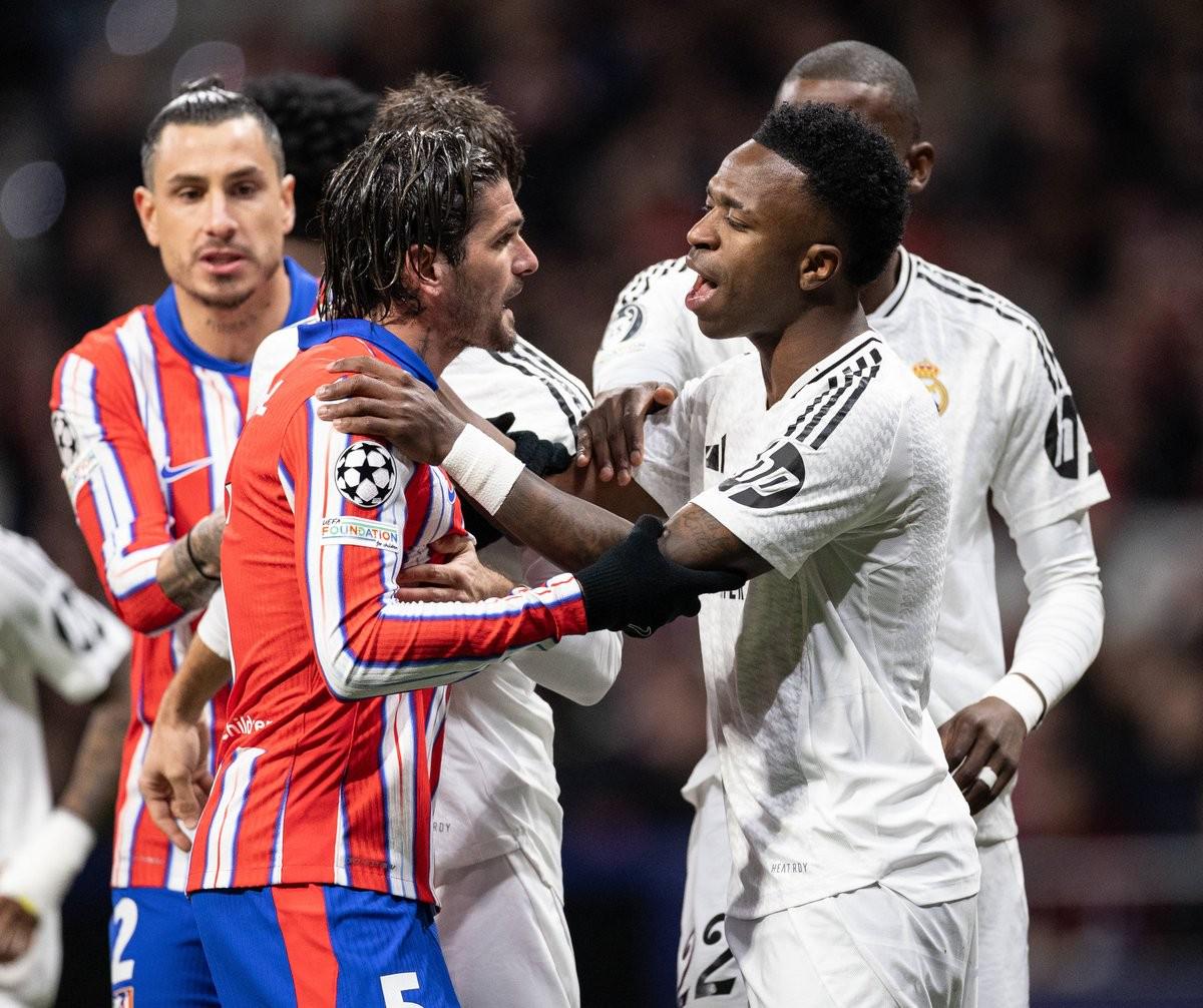 站位牵制两 站位牵制两